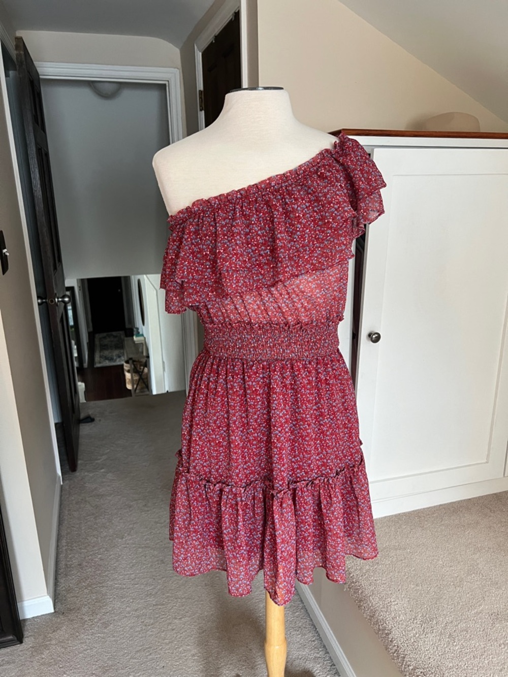 Promesa One-Shoulder Ruffle Floral Dress in Red